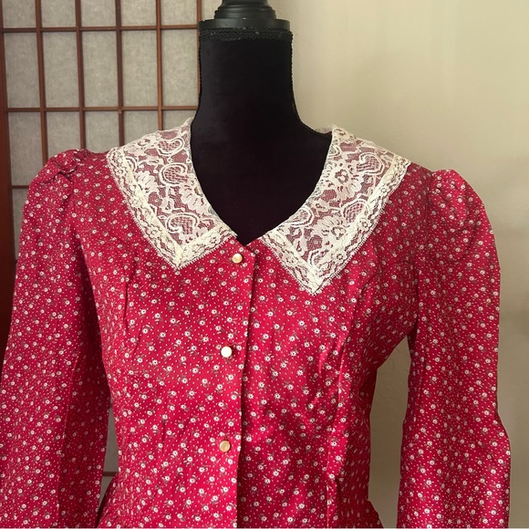 Vintage 70s Red Boho Peplum Blouse - Picture 6 of 14